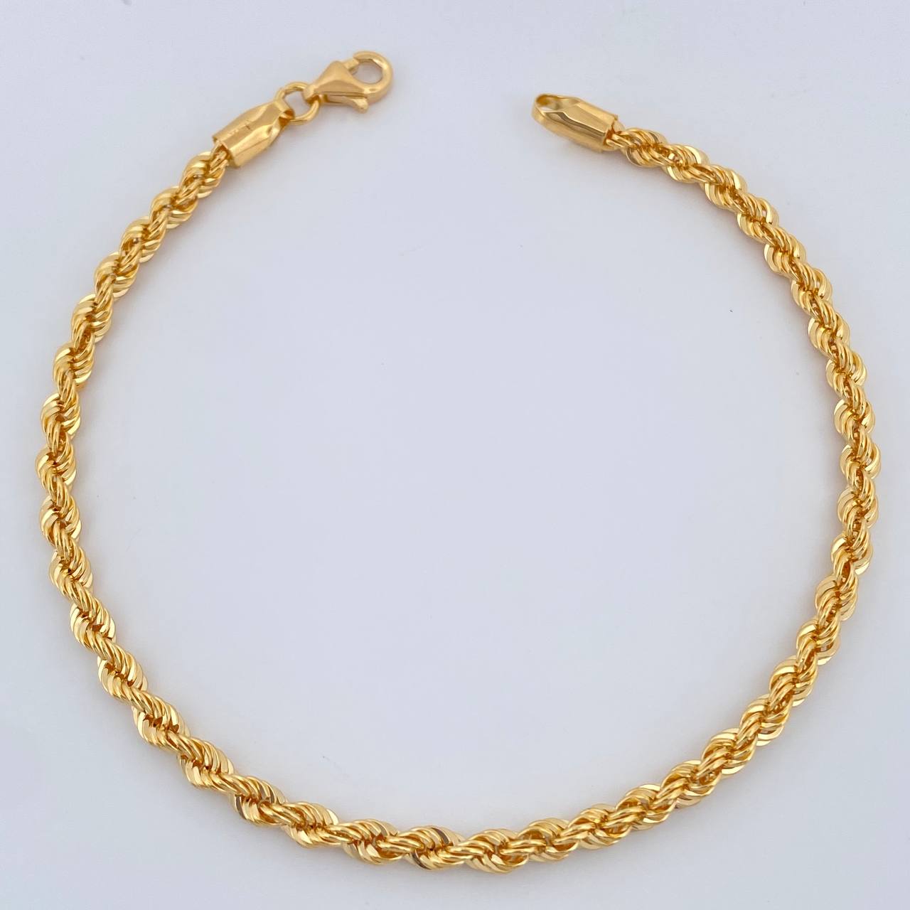 Pulso Lazo 2.9gr / 19cm / 3mm Oro Amarillo +3 18K $