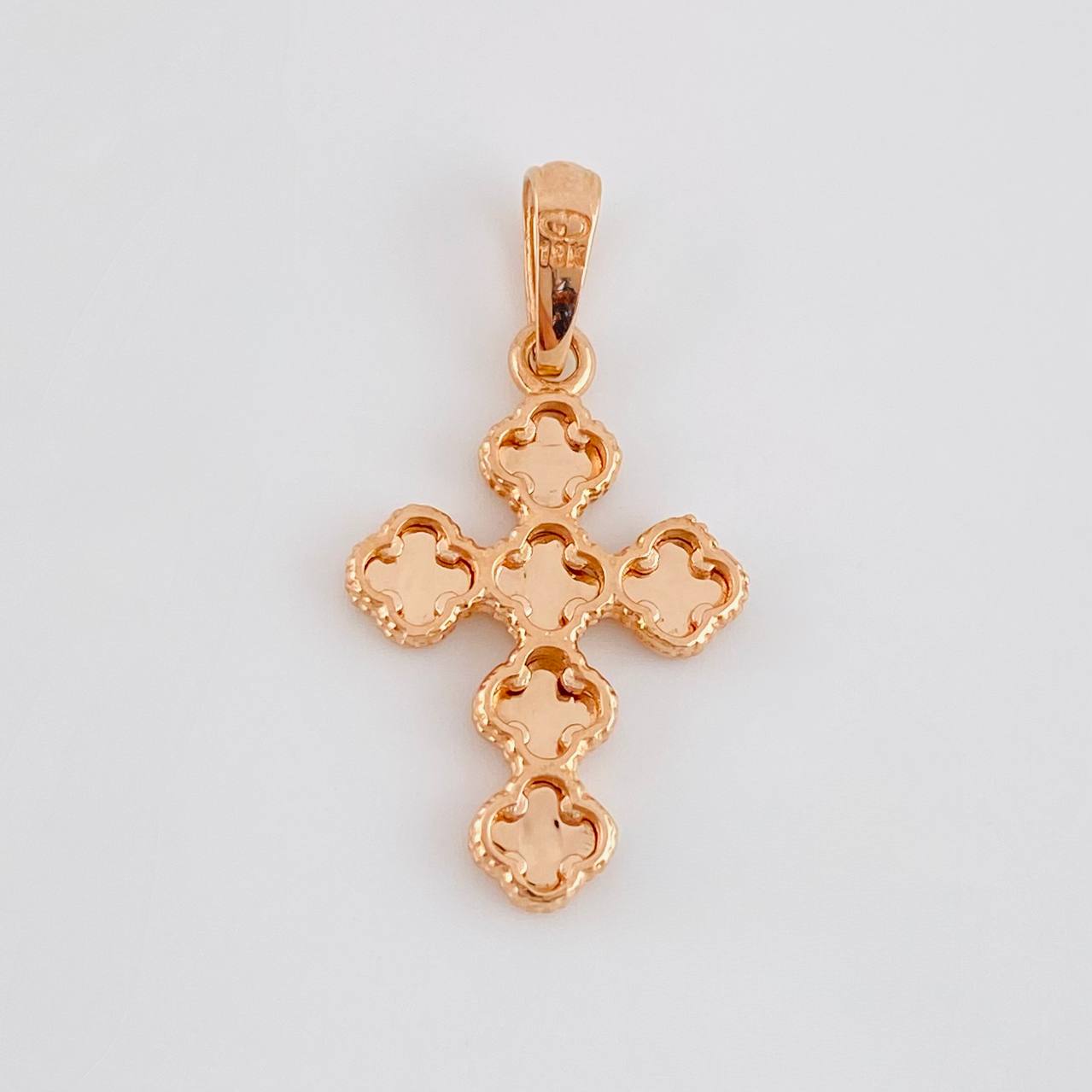 Dije Trebol Diamantado 2.25g / 3cm Oro Rosa 18K