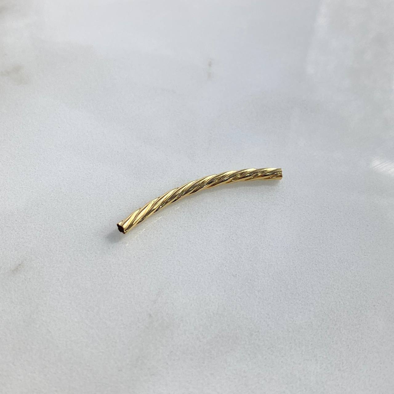 Herraje Tubular Trenzado Flor 0.75gr / 4cm / 3mm Oro Amarillo