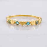 Anillo Corazones Intercalados 1.2g / T4 3/4 Oro Amarillo 18K