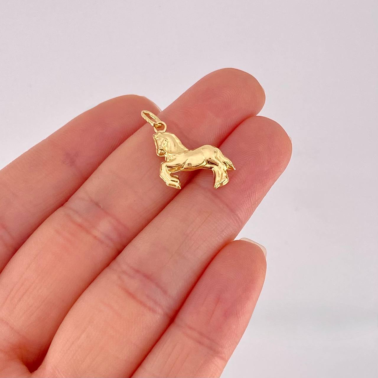 Dije Caballo 0.85g / 2cm Oro Amarillo 18K