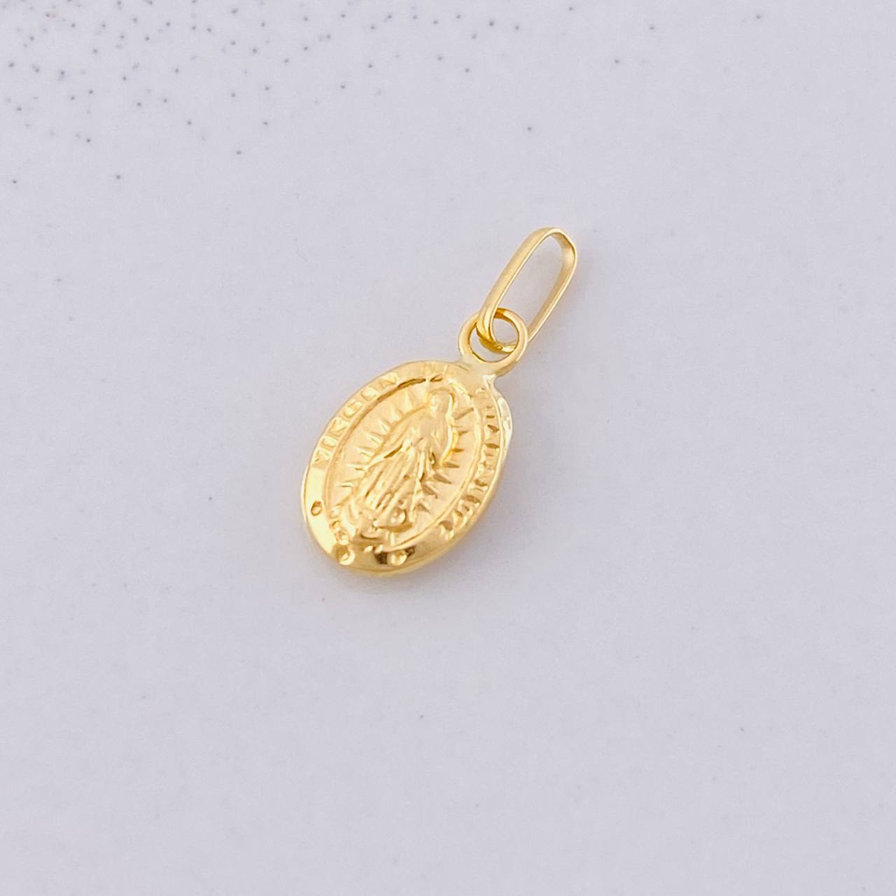 Dije Virgen de Guadalupe 0.25g / 1.4cm Oro Amarillo 18K