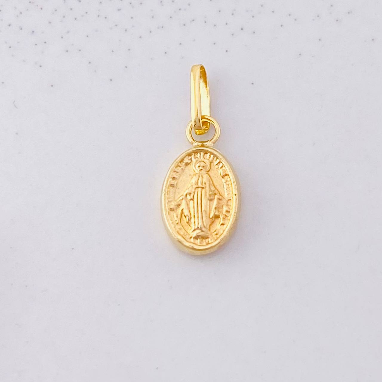 Dije Virgen Milagrosa 0.25g / 1.4cm Oro Amarillo 18K