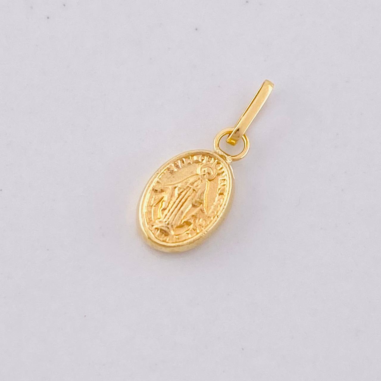 Dije Virgen Milagrosa 0.25g / 1.4cm Oro Amarillo 18K