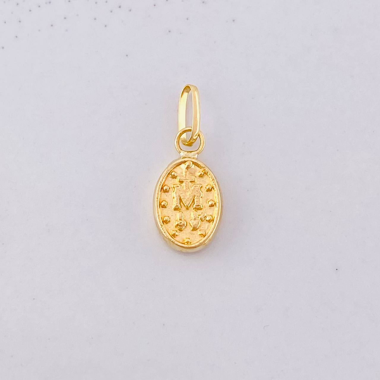 Dije Virgen Milagrosa 0.25g / 1.4cm Oro Amarillo 18K