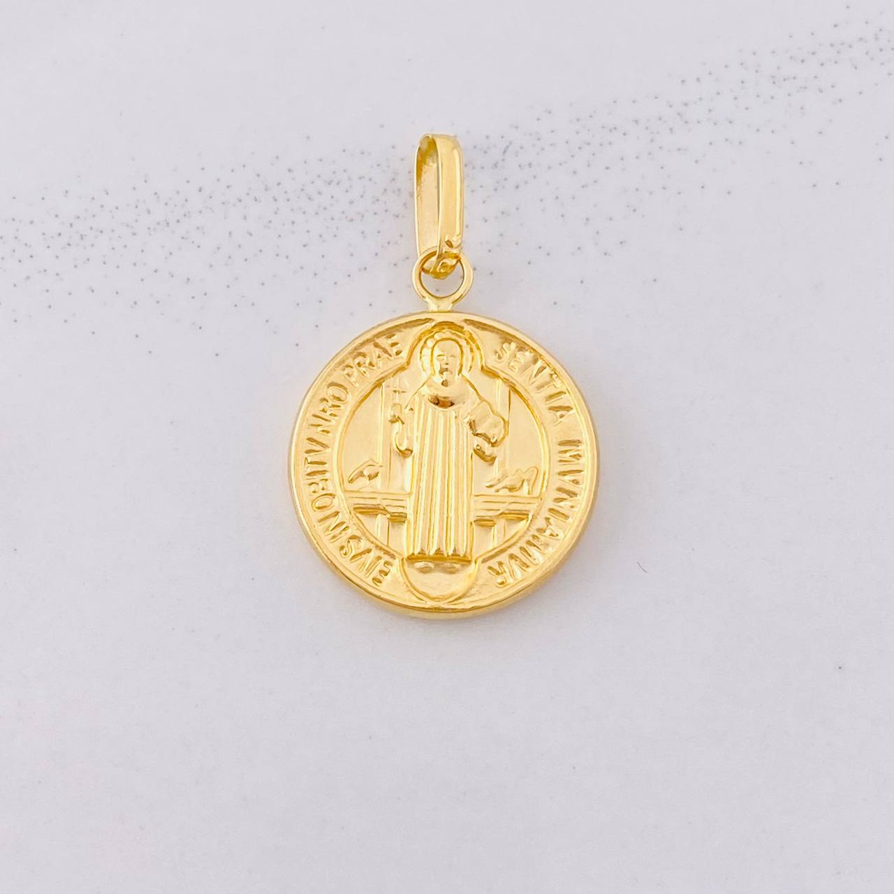 Dije San Benito 1.5g / 2.7cm Oro Amarillo 18K