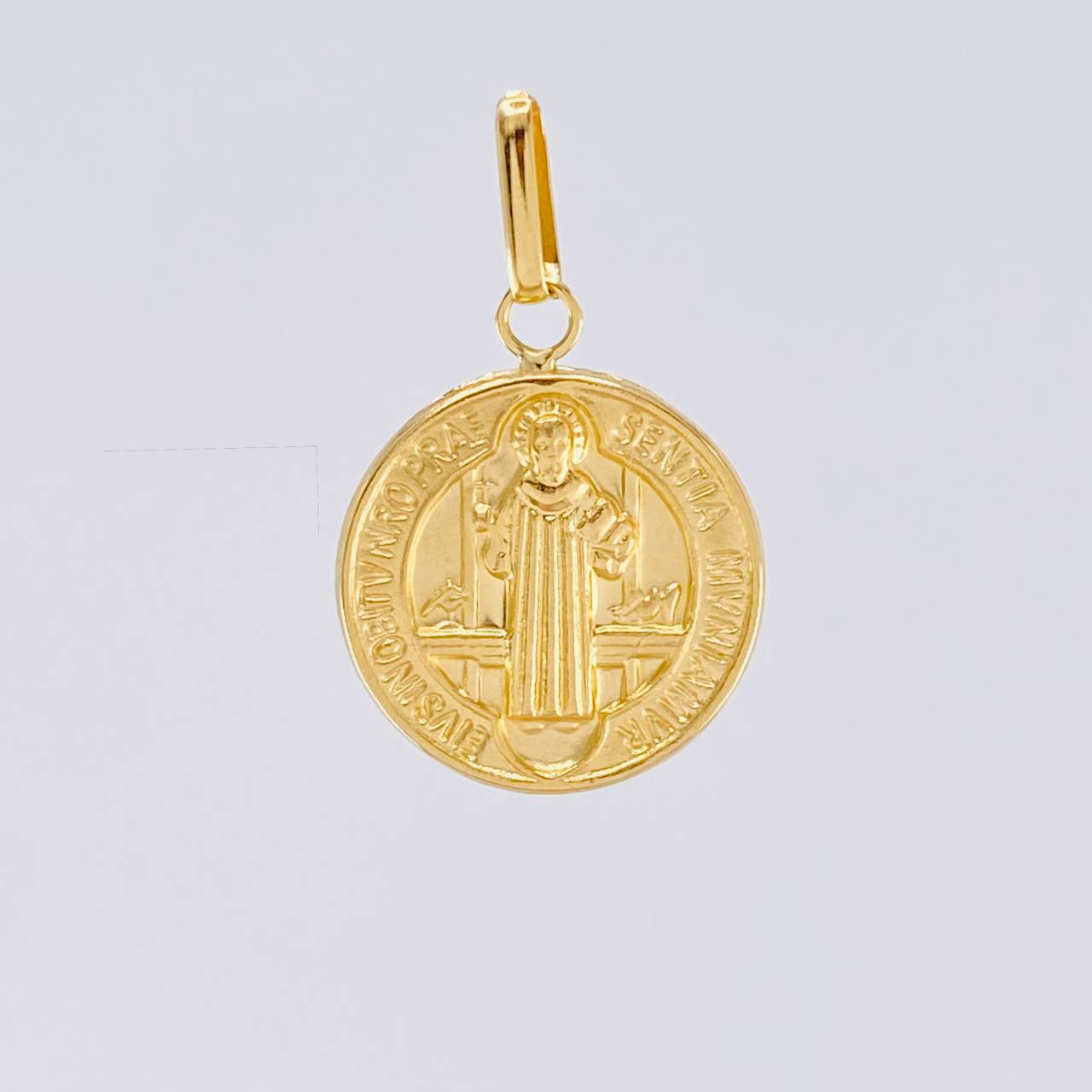 Dije San Benito 1.5g / 2.7cm Oro Amarillo 18K