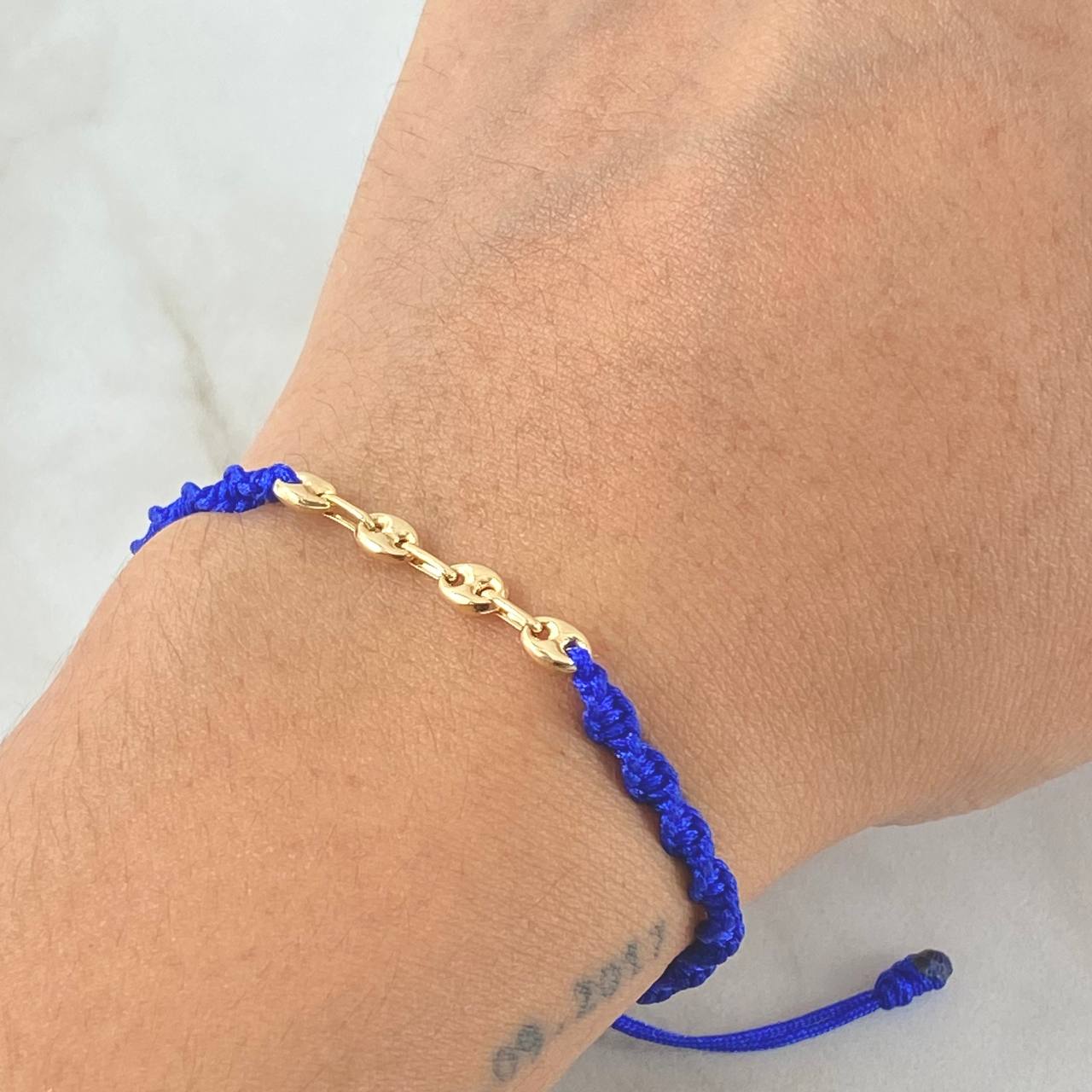 Pulsera Azul Rey Herraje Retazo GC 0.5gr / Oro 18K ©