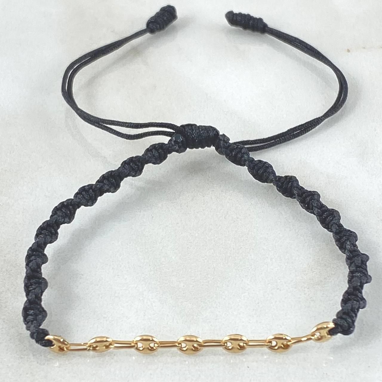 Pulsera Negra Herraje Retazo GC 0.4gr / Oro 18K ©