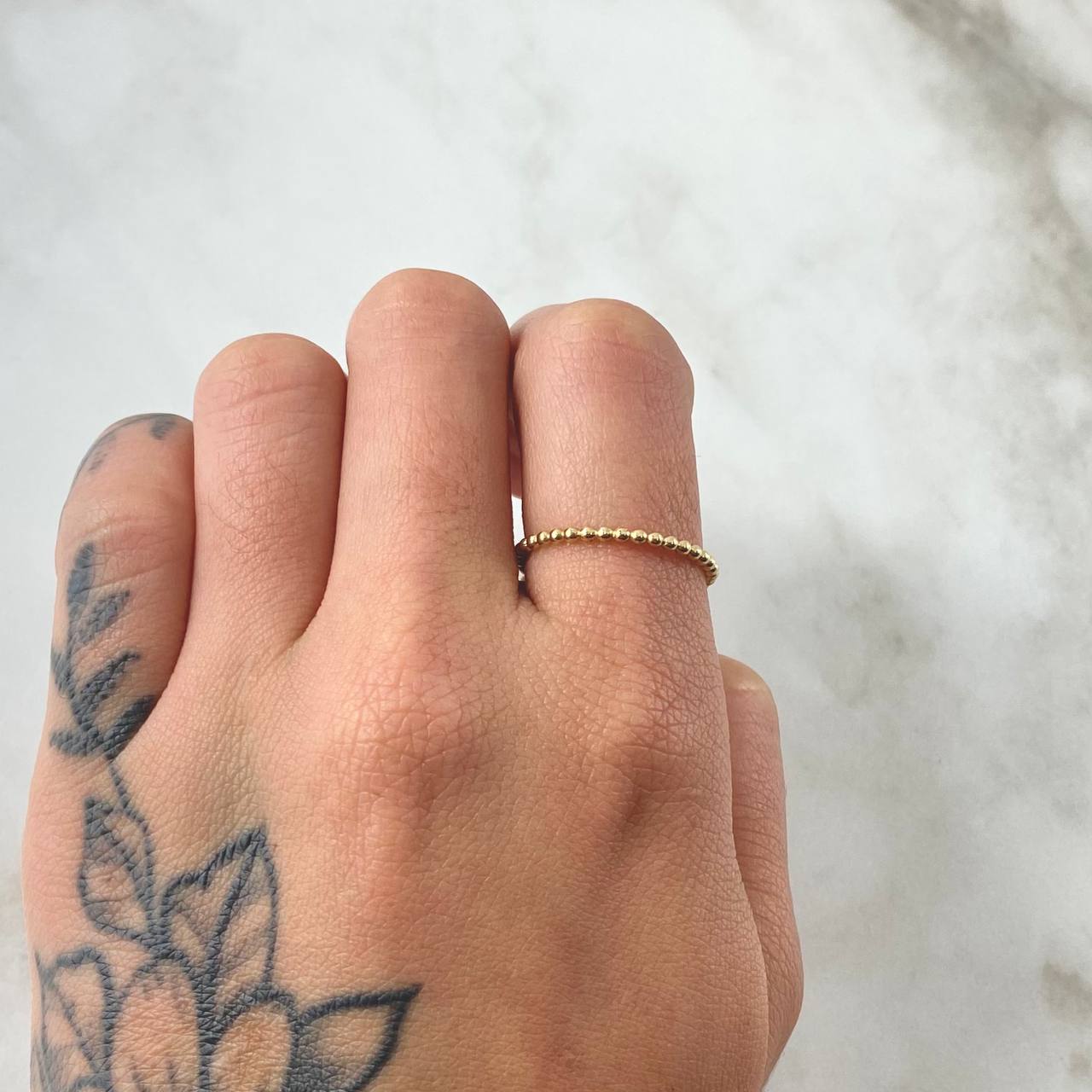 Anillo Mitad Esfera 1.35gr / T6 3/4 / Oro 18K *