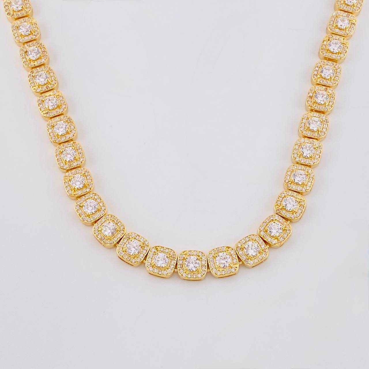 Cadena Tenis 51.45g / 43.3cm / 8mm Oro Amarillo 18K