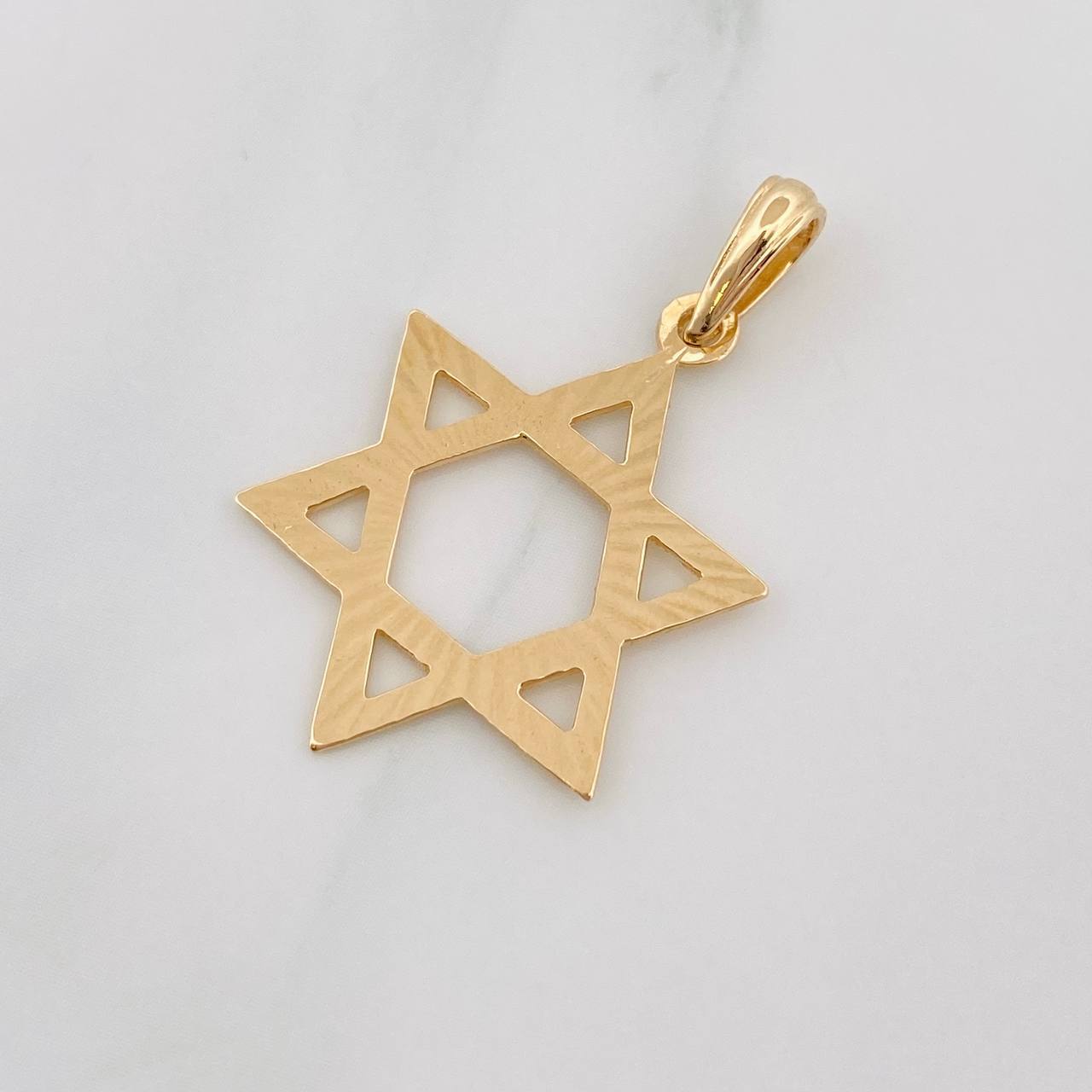 Dije Estrella David 1.85g / 3cm Oro Amarillo 18K