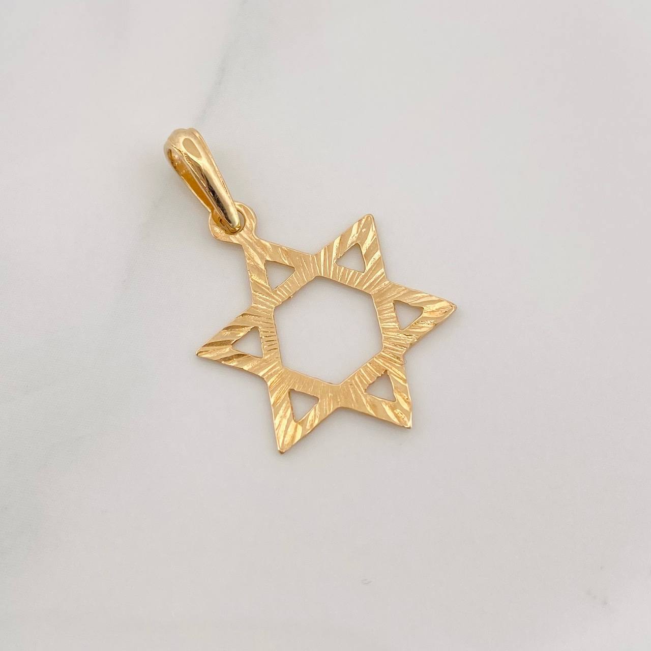 Dije Estrella David 0.8g / 2.05cm Oro Amarillo 18K