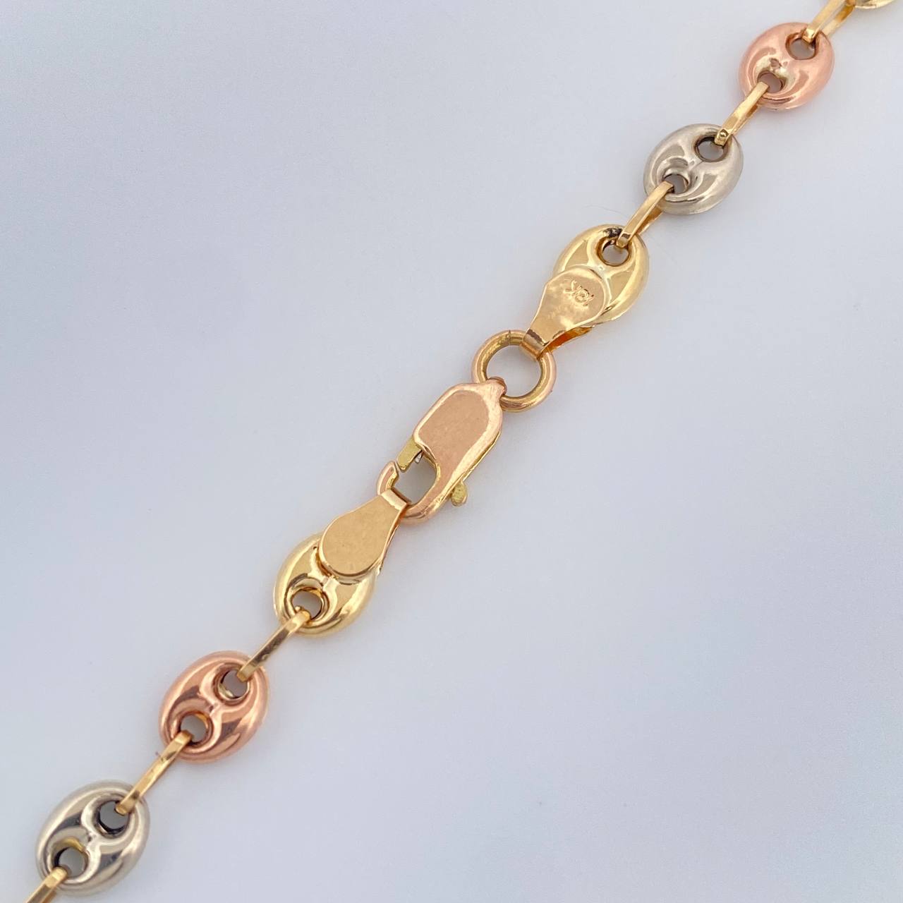 Cadena GC 10.4gr / 62.3cm / Tres Oros 18K $