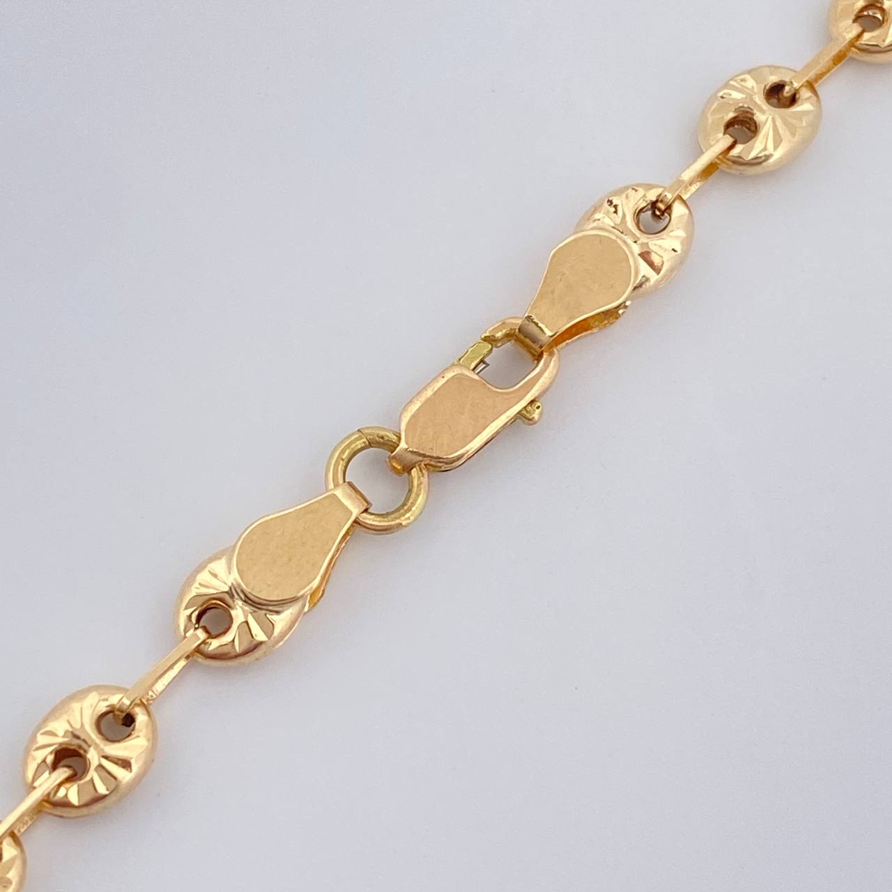 Cadena GC 10.2gr / 63cm / Oro Amarillo 18K $