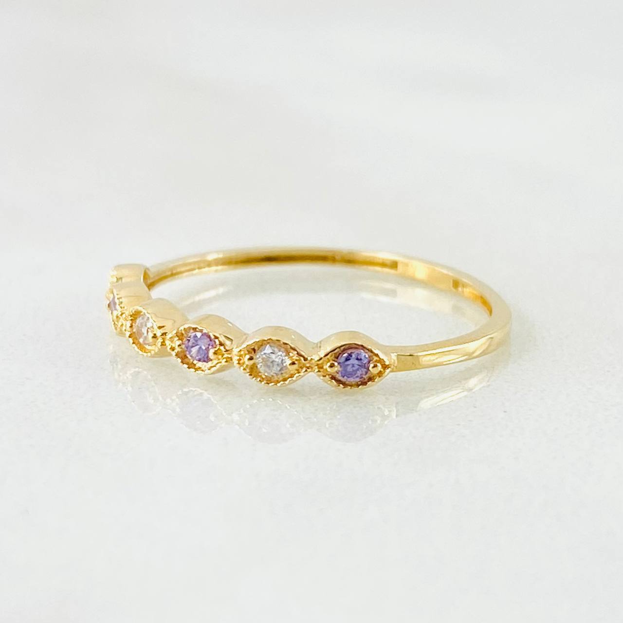 Anillo Linea de Ojos 1gr / T6 1/4 / Oro Amarillo 18K ©