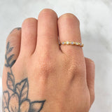 Anillo Linea de Ojos 1gr / T6 1/4 / Oro Amarillo 18K ©