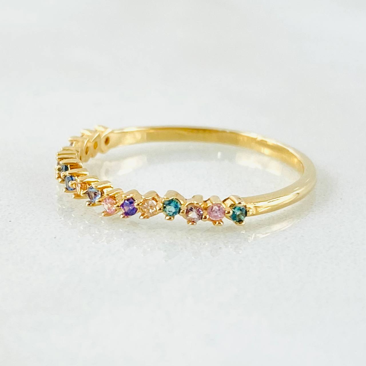 Anillo Lineal Multicolores 1.2gr / T6 1/4 / Oro Amarillo 18K