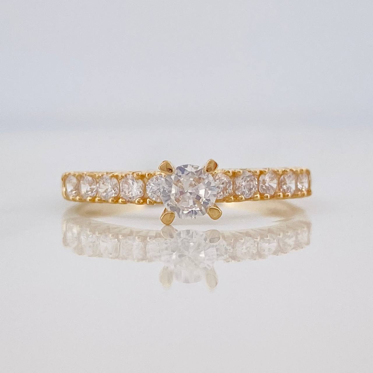 Anillo Solitario Churumbela 1.95g / T7 1/4 Oro Amarillo 18K