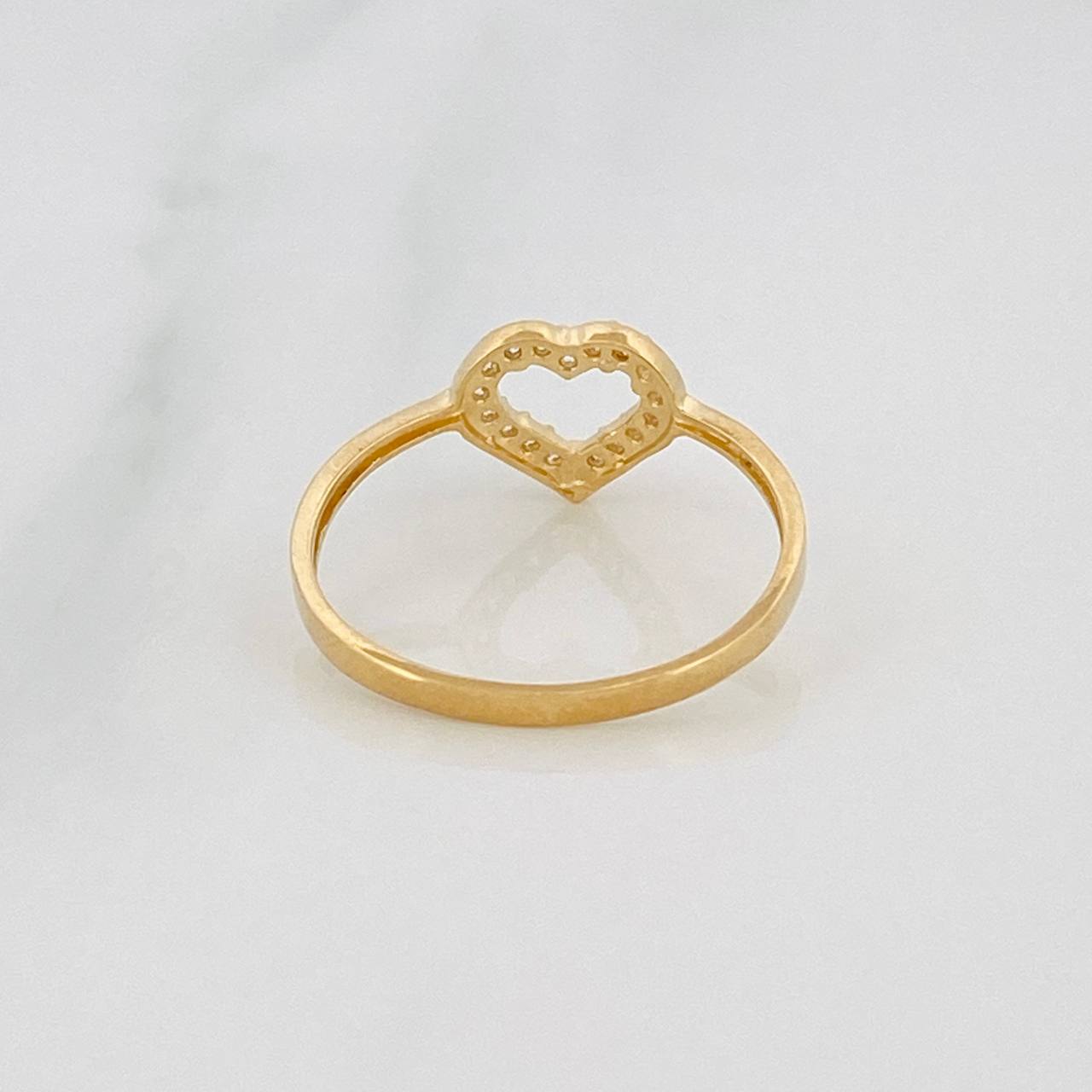 Anillo Silueta Corazón 1.3g / T6 3/4 Oro Amarillo 18K