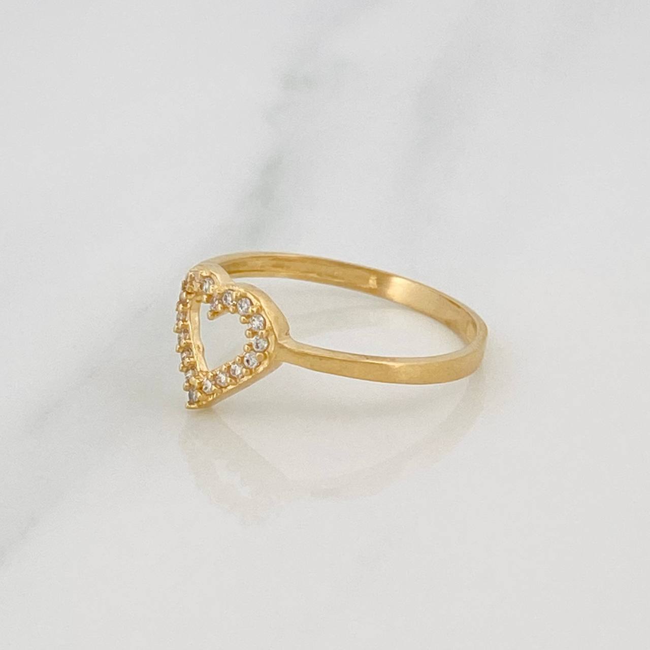 Anillo Silueta Corazón 1.3g / T6 3/4 Oro Amarillo 18K