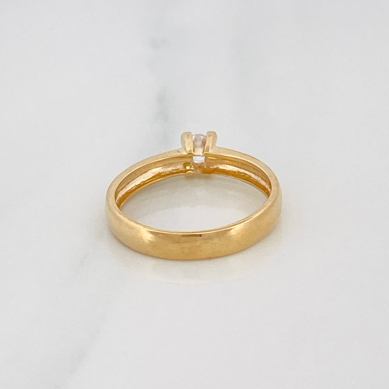 Anillo Solitario 2.3g / T5 3/4 Oro Amarillo 18K