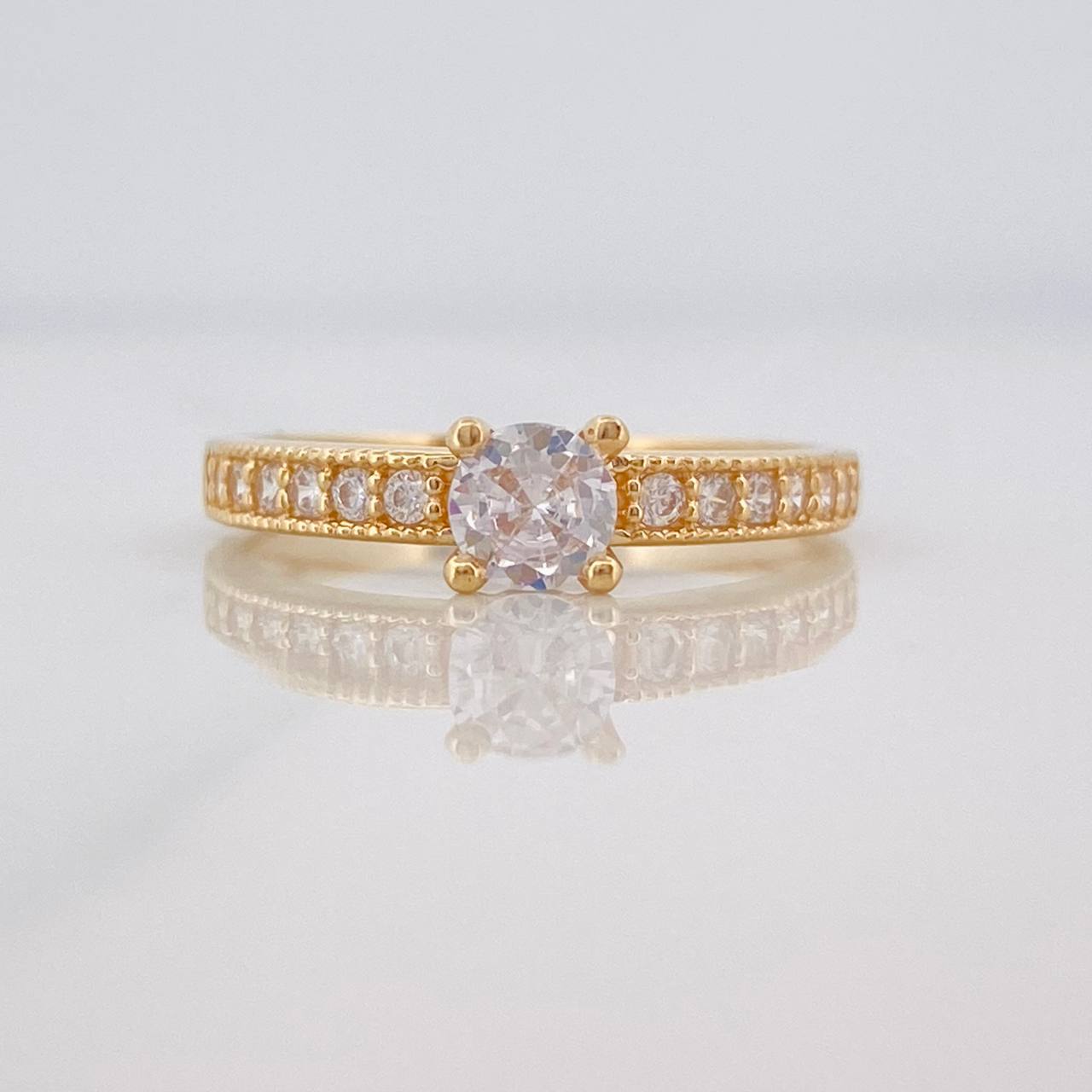 Anillo Solitario Churumbela 2.35g / T6 3/4 Oro Amarillo 18K
