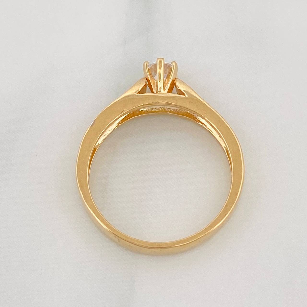Anillo Solitario Puente 3.35g / T6 1/4 Dos Oros Amarillo Blanco 18K