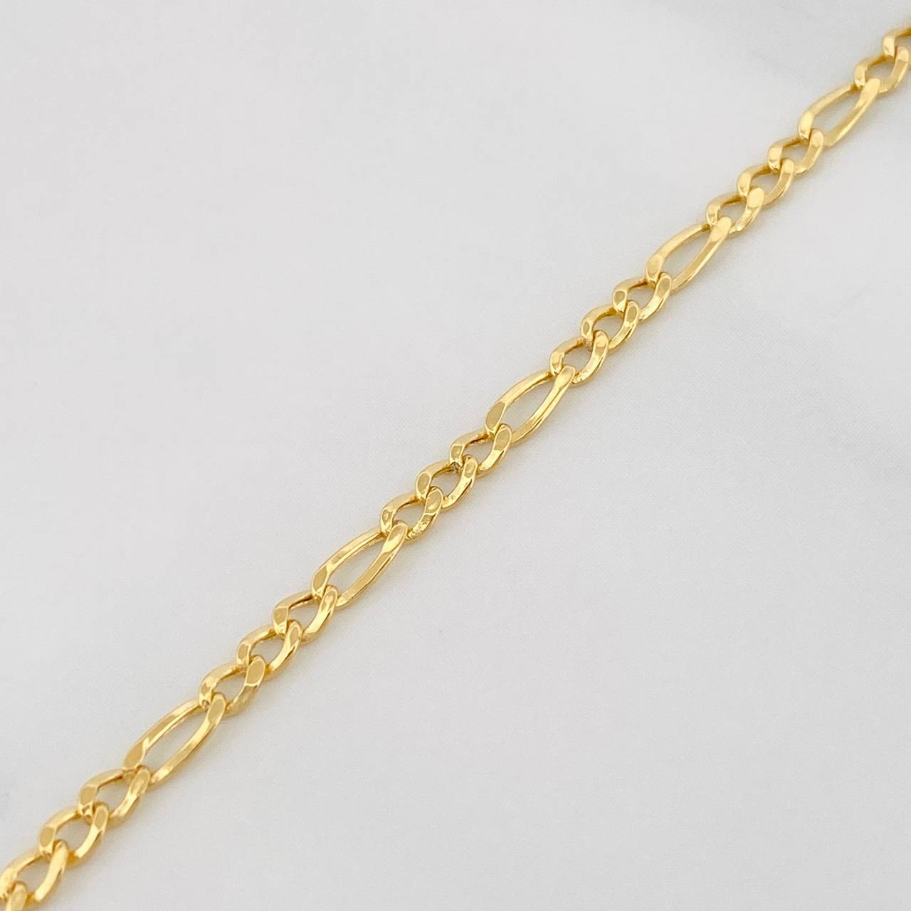 Pulso Figaro 1.05g / 18.05cm / 2.33mm Oro Amarillo 18K