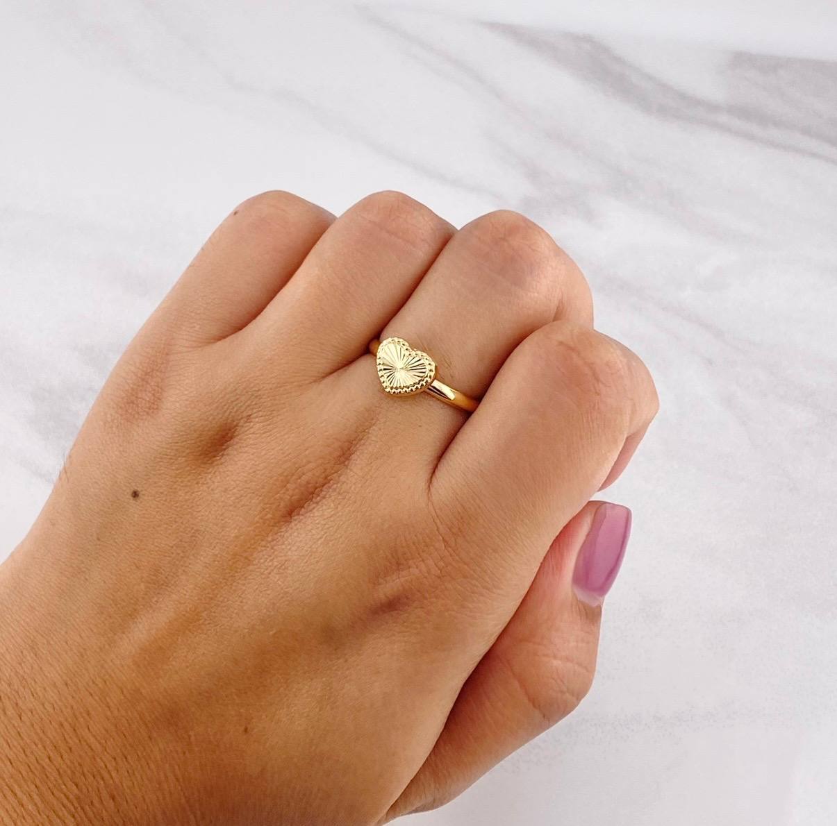 Anillo Corazón Diamantado 1g / T8 3/4 Oro Amarillo 18K