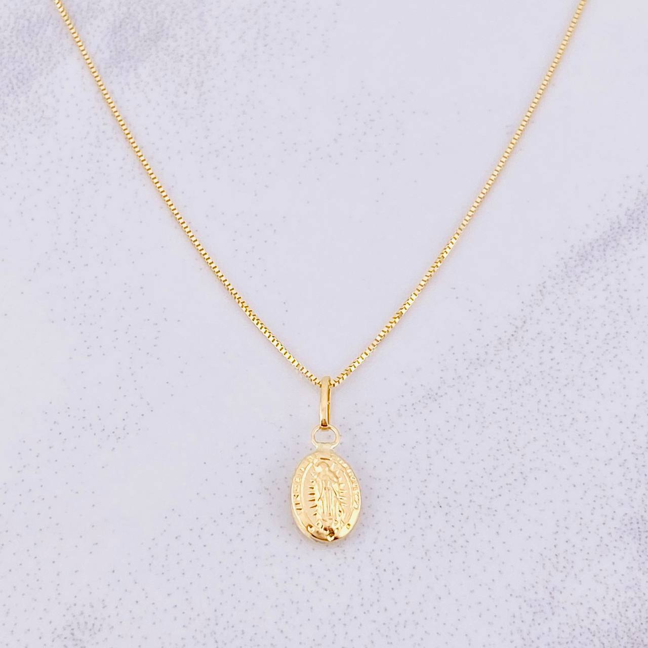 Set Cadena Veneciana + Dije Virgen de Guadalupe / 1.4g / 45cm Oro Amarillo 18K