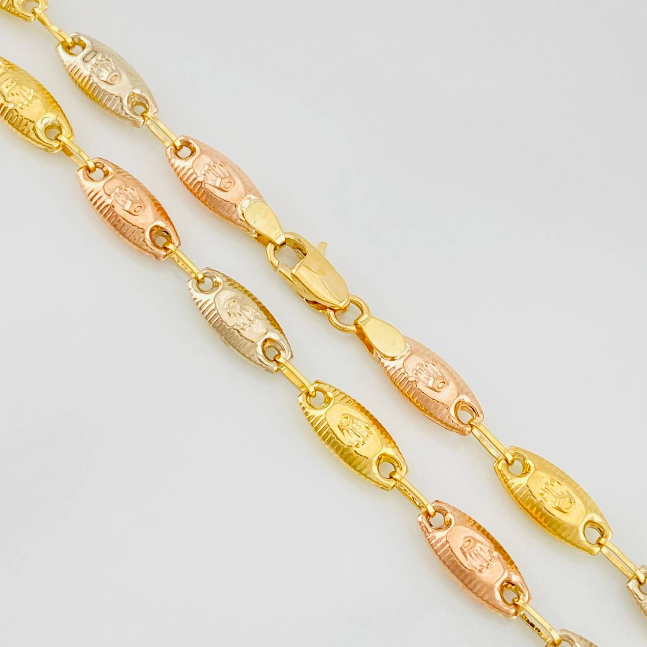 Cadena Rustica Corona 10.6g / 60cm / 4.5mm Tres Oros 18K