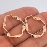 Candongas Asby 2.95gr / 3cm / Oro Rosa 18K $