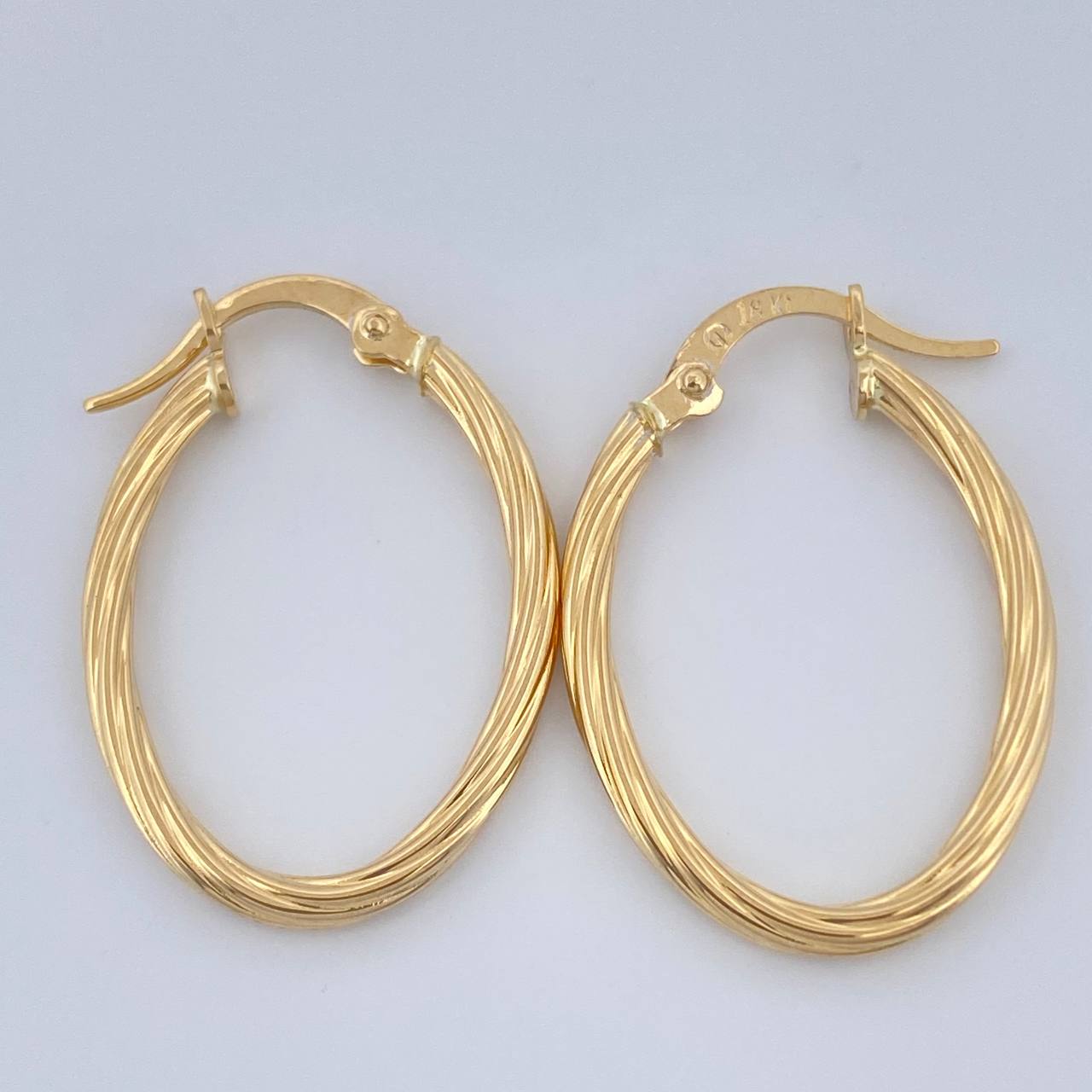 Candongas Lore Ovaladas 1.35gr / 2.6cm / Oro Amarillo 18K $