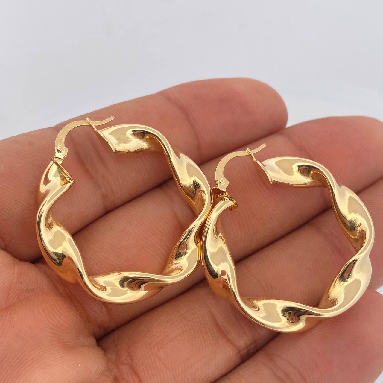 Candongas Pupi 5.95gr / 3.5cm / Oro Amarillo 18K $