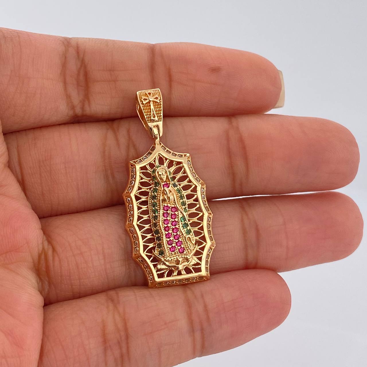 Dije Virgen De Guadalupe 4.6gr / 3.7cm / Oro Amarillo 18K $