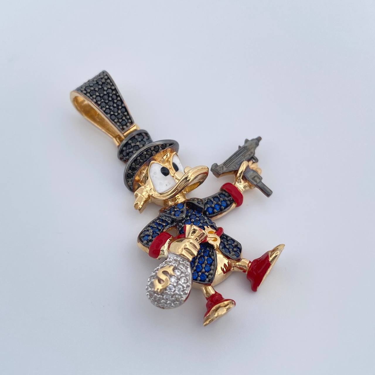 Dije Pato Pistola 10.35gr / 4.4cm / Tres Oros 18K $