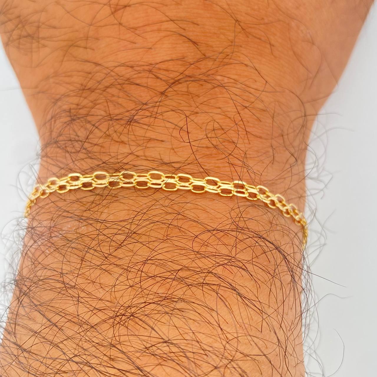 Pulso Chino 2.35gr / 21.8cm / 1mm Oro Amarillo +1 18K $