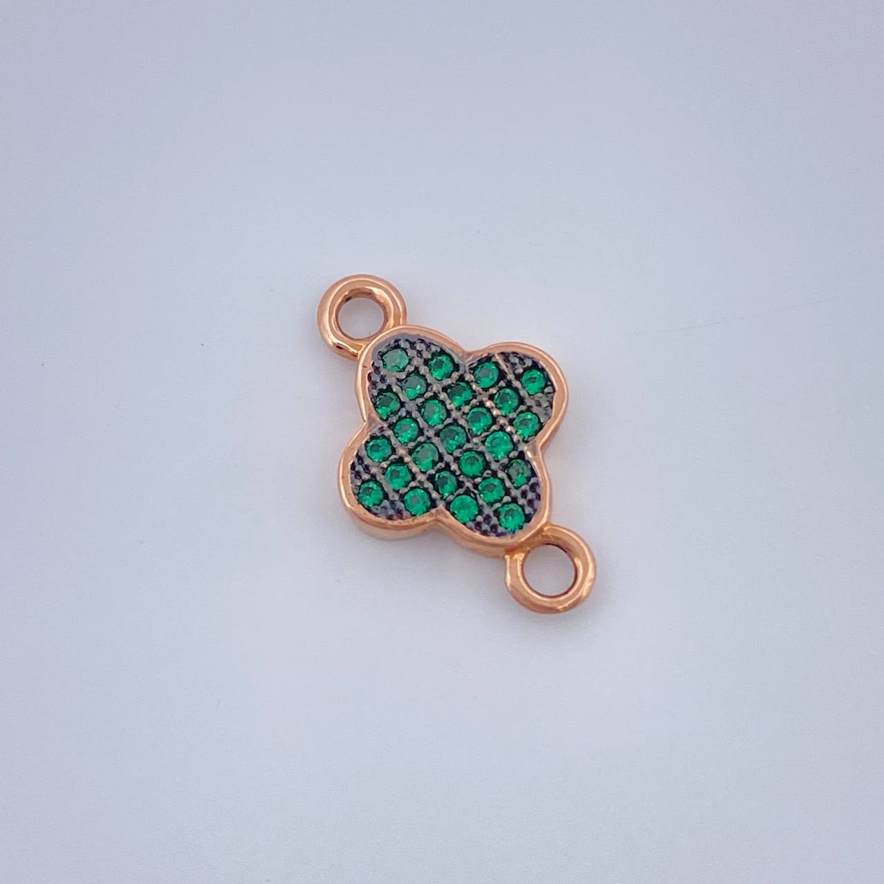 Herraje Trebol 0.75gr / 1.5cm / Dos Oros Rosa Negro 18K &