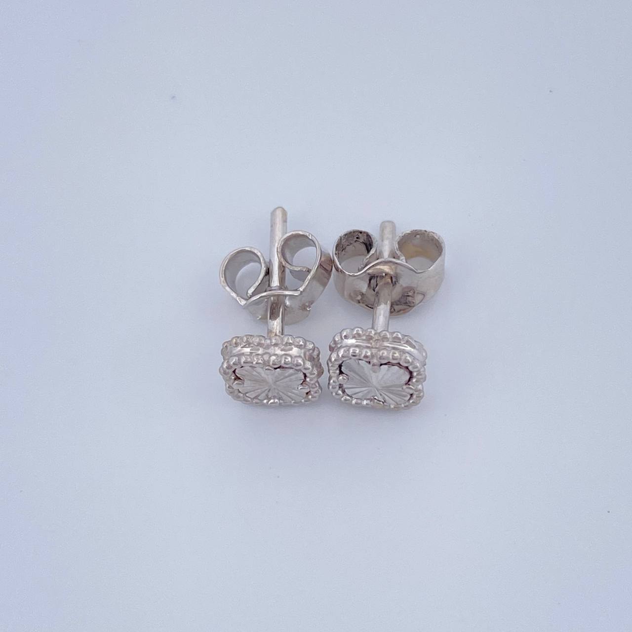 Topos Trebol 1.25gr / Oro Blanco 18K &