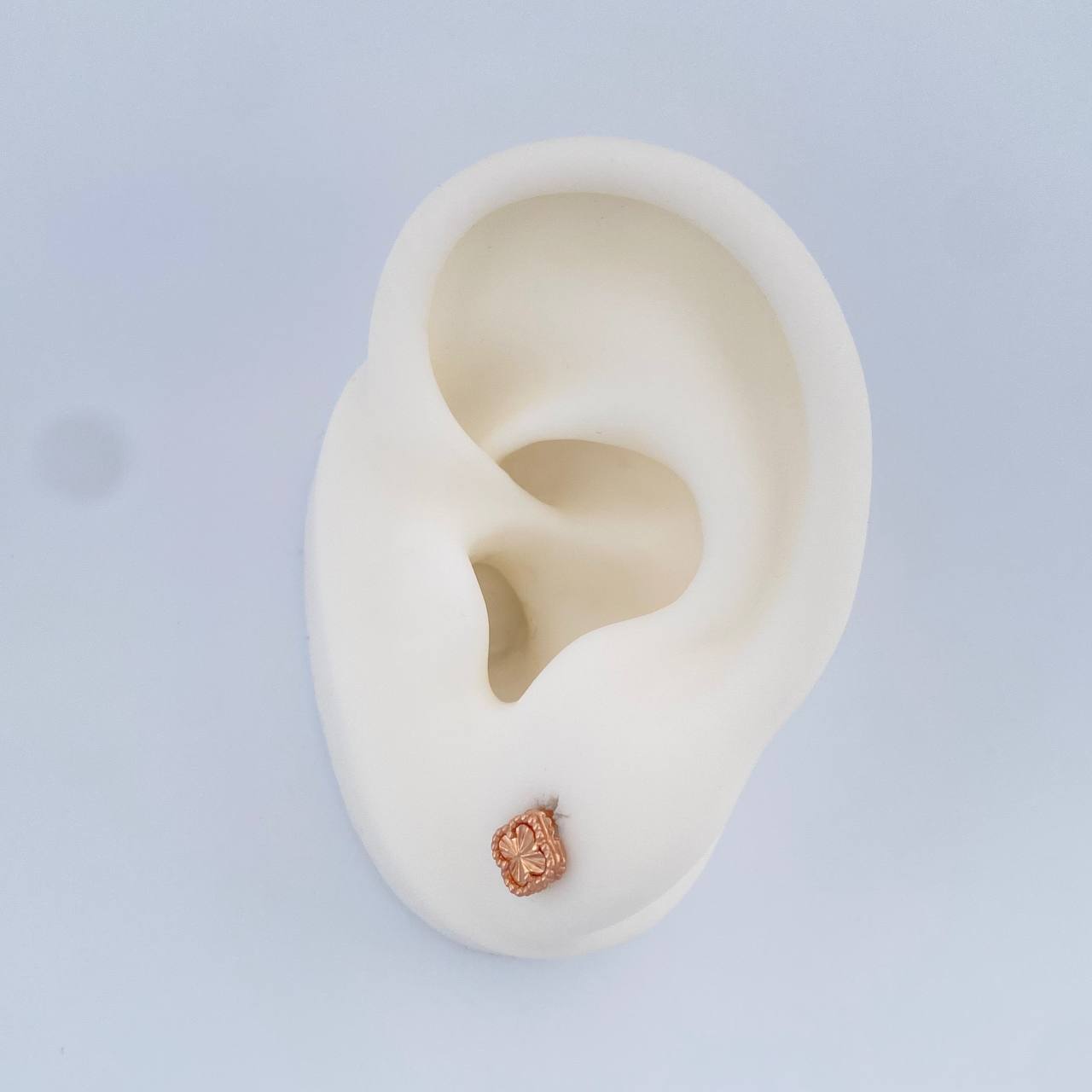 Topos Trebol 1.15gr / Oro Rosa 18K &
