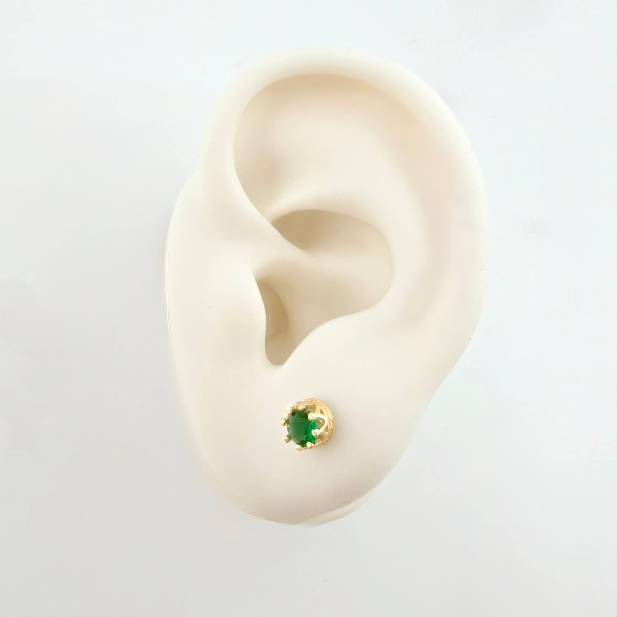 Topos Piedra Ocho Garras 1.45gr / 5.2mm Oro Amarillo 18K