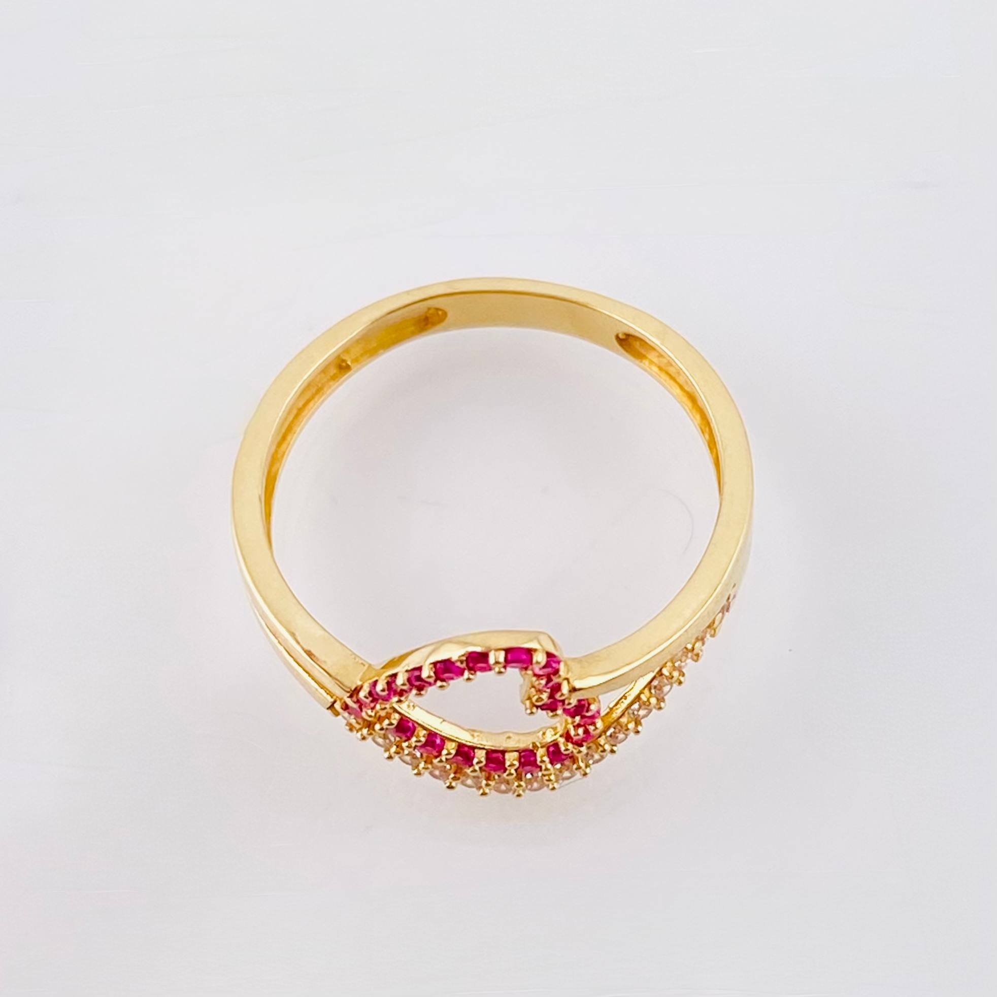 Anillo Corazon Silueta 2gr / T6 / Oro Amarillo 18K ©