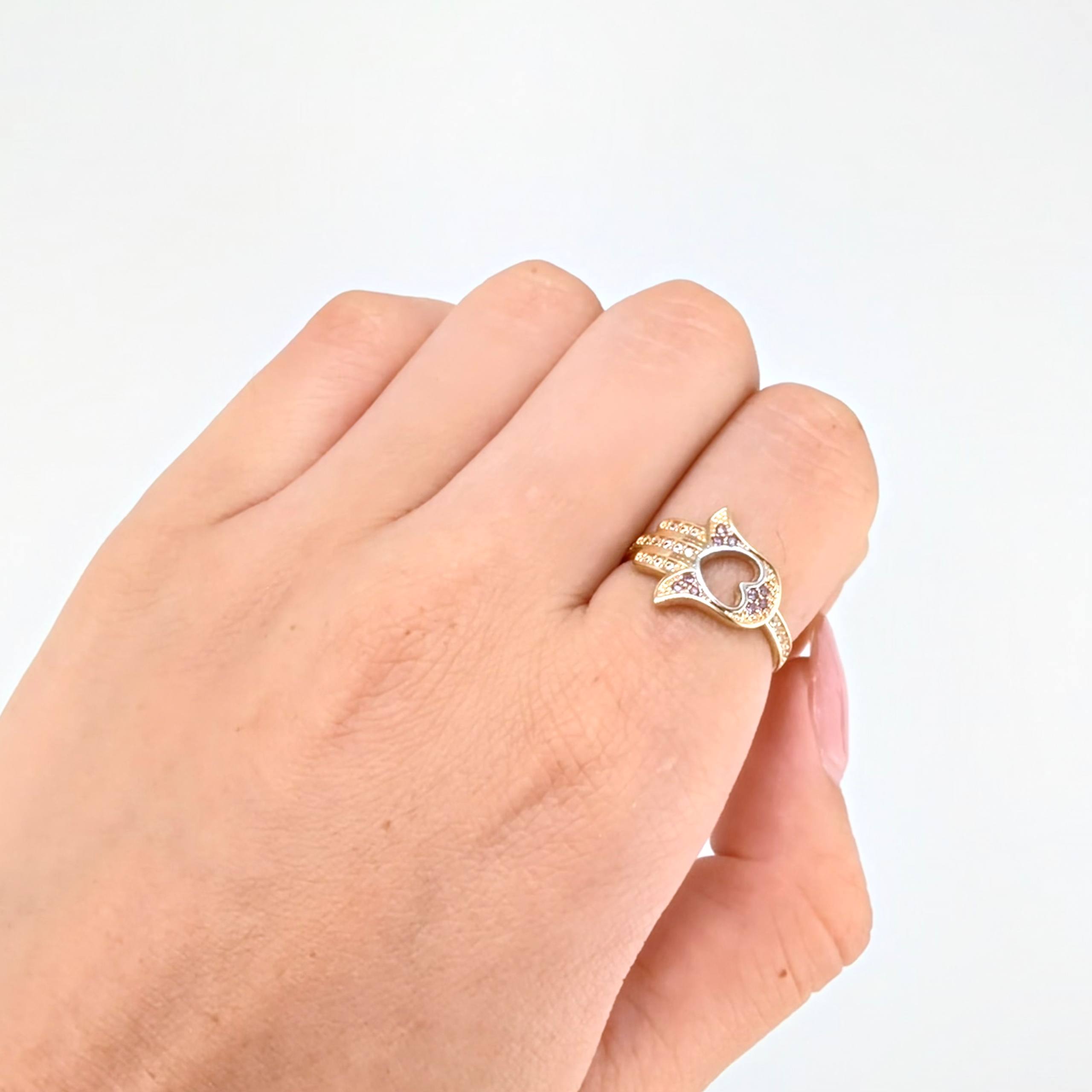 Anillo Mano Hamsa Corazon 2.8gr / T6 / Oro Amarillo 18K ©