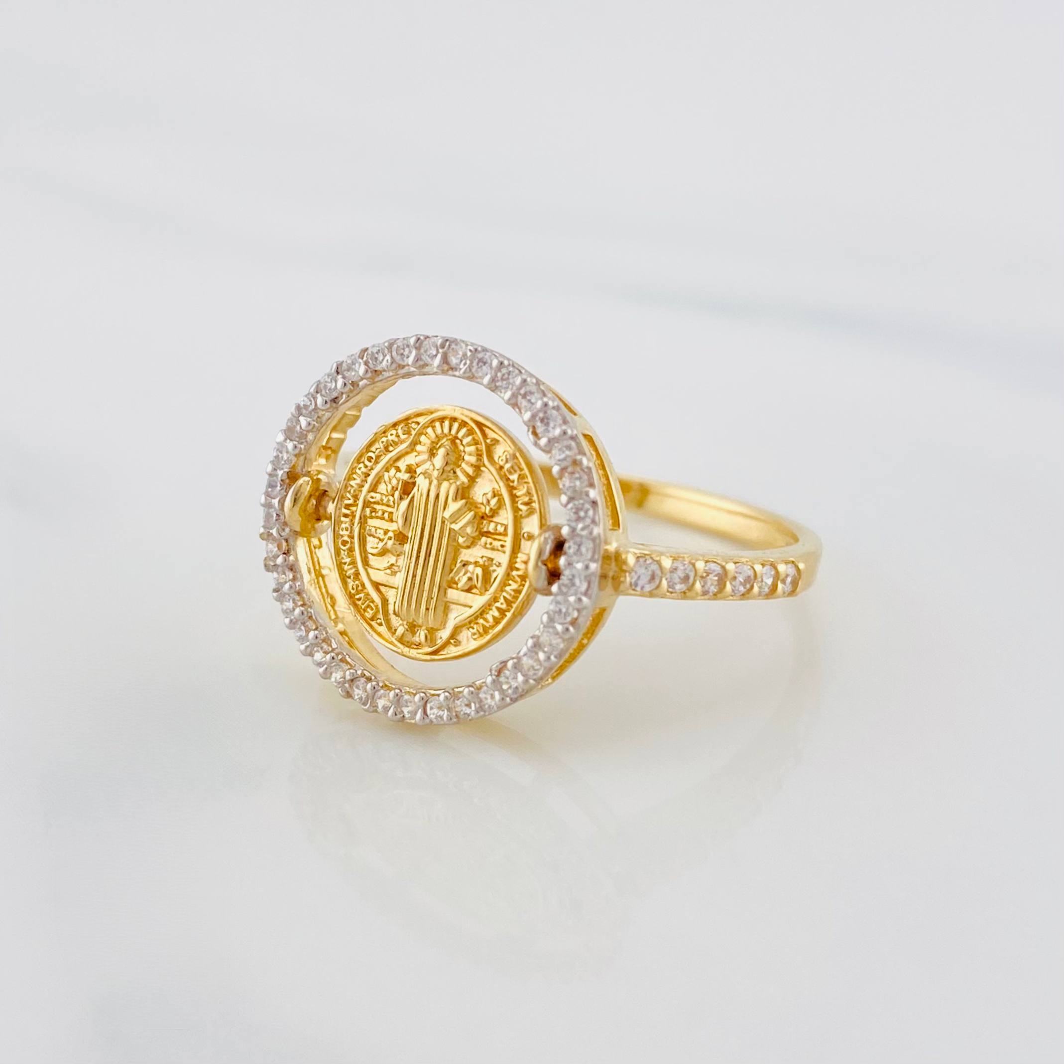 Anillo San Benito Móvil 3.5g / T7 3/4 Dos Oros Amarillo Blanco 18K