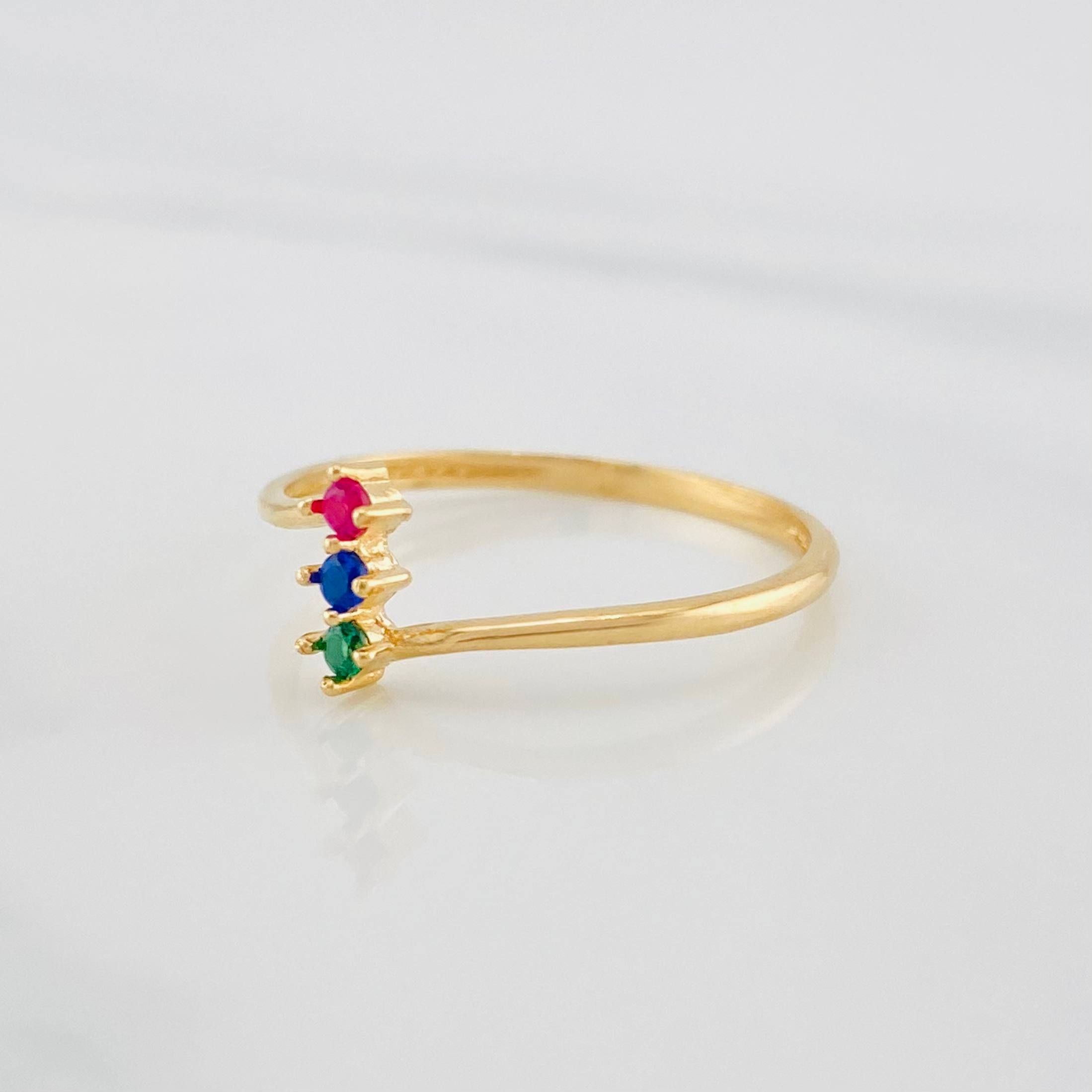 Anillo Trio Vertical 1.05g / T7 Oro Amarillo 18K