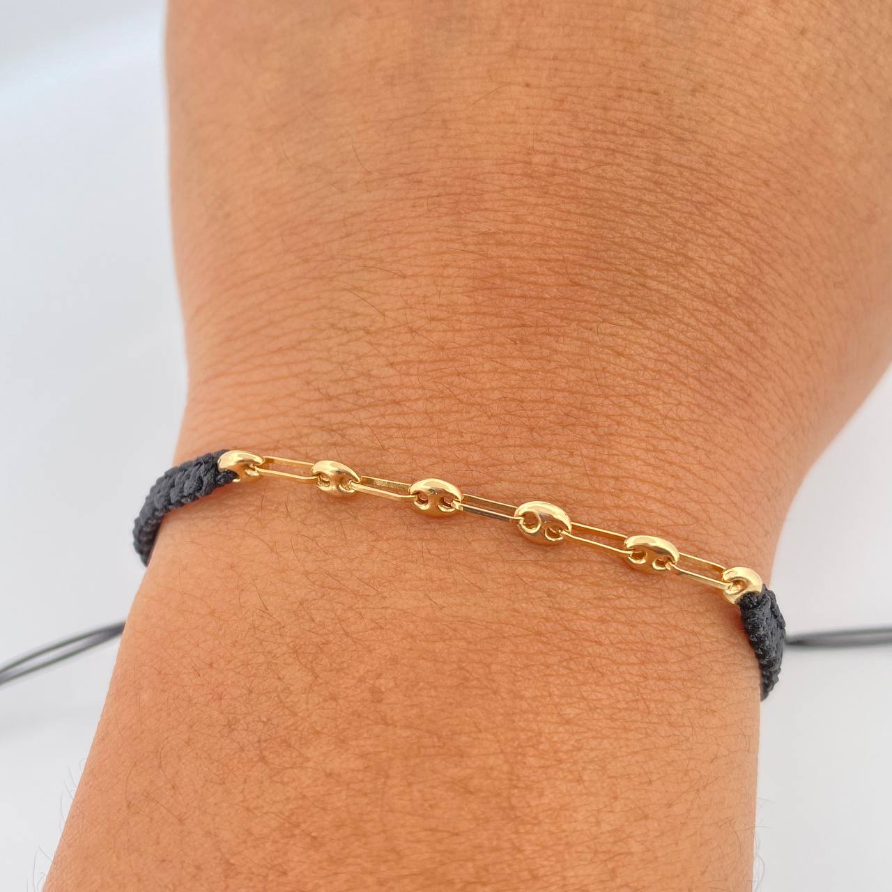 Pulsera Tejida Negra GC 0.4gr / Oro Amarillo 18K %