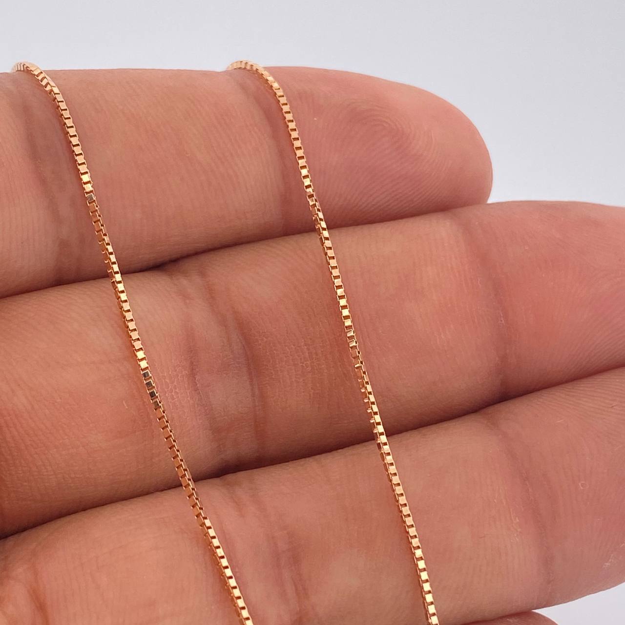 Cadena Veneciana 2.6gr / 42cm-47cm / Oro Rosa +3 18K +