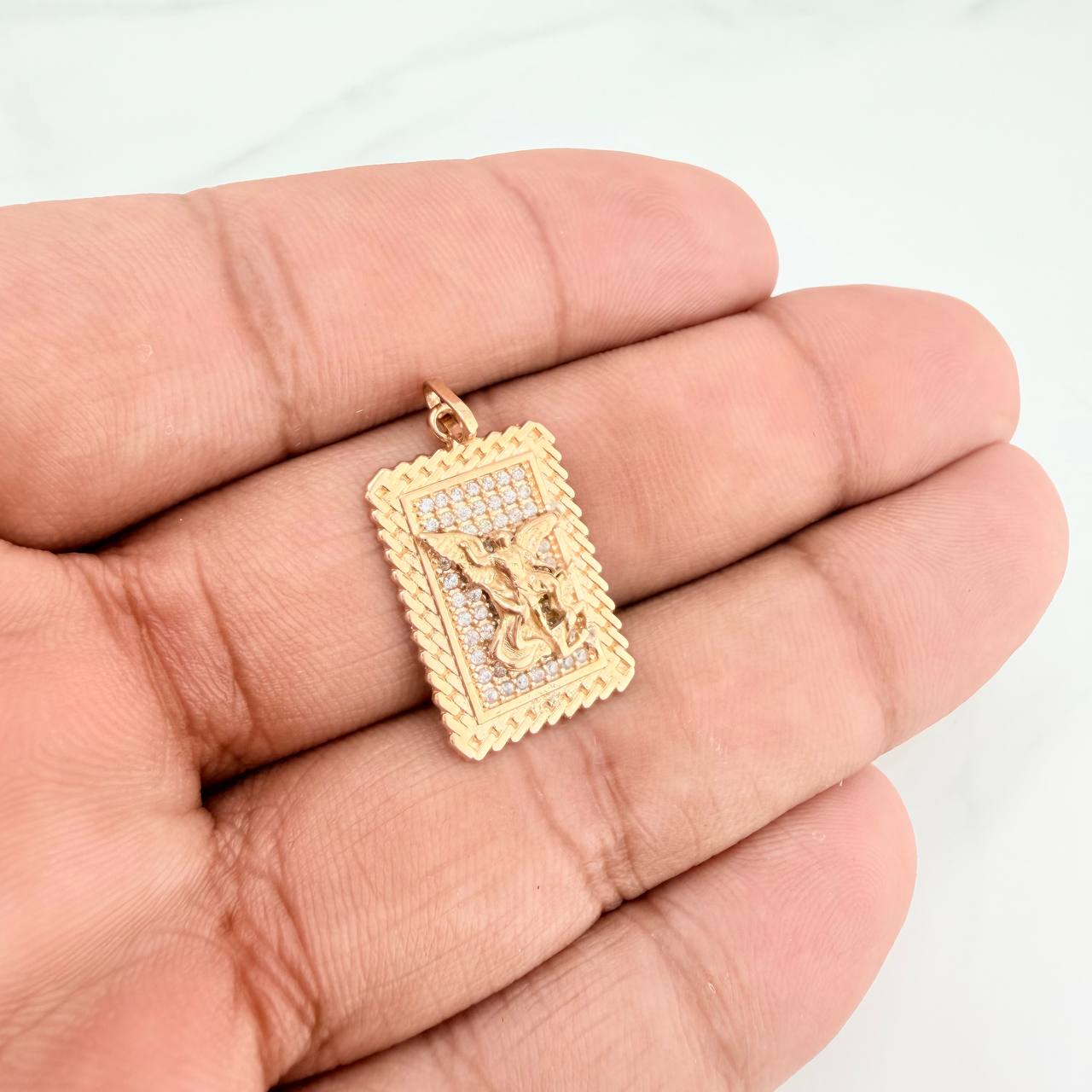 Dije Placa San Miguel 3.5gr / 3cm / Oro Amarillo 18K $