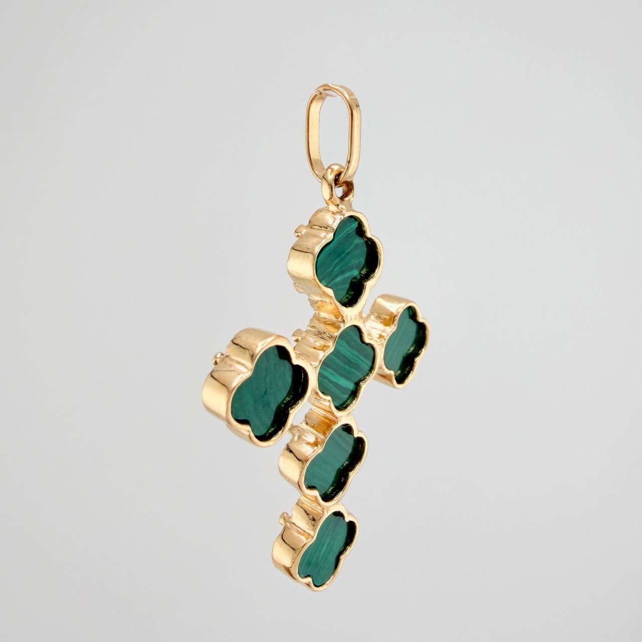 Dije Cruz Trebol 2.55gr / 3.5cm / Oro Amarillo Nac.Esp. 18K $